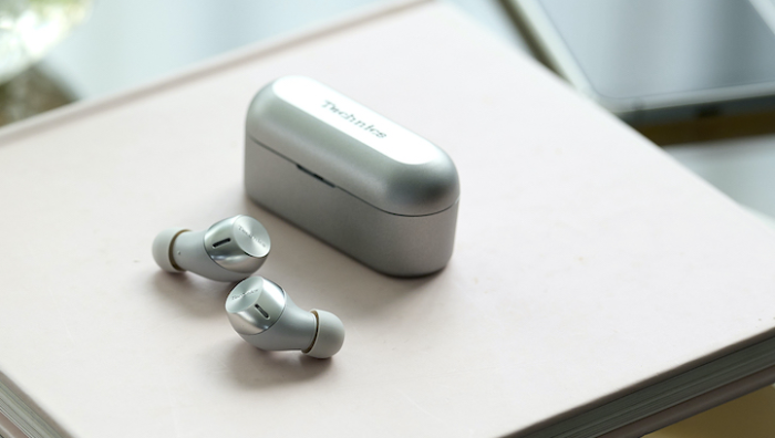 EAH-AZ40M2 (Bild: Technics)