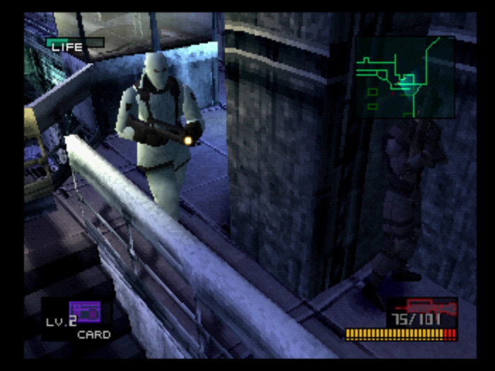 Herzklopf-Augenblick: Bisweilen kommen einem die Gegner n&auml;her, als es einem lieb ist ... (Bild: Konami/Screenshot: Medienagentur Plassma)