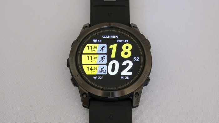 Die voll aktivierte Version eines Zifferblatts auf der Epix 2X Pro (Foto: Steinlechner/Golem.de)