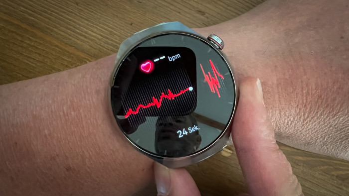 Das Erstellen einens einfachen EKGs ist sehr unkompliziert. (Bild: Steinlechner/Golem.de)