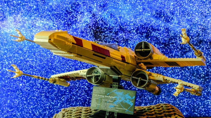 Lego X-Wing Starfighter 75355 (Bild: Oliver Nickel/Golem.de)