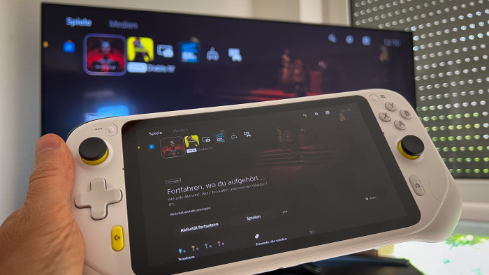 Auch PS5-Inhalte k&ouml;nne wir auf dem Handheld verwenden - mit einer inoffiziellen App. (Bild: Steinlechner/Golem.de)