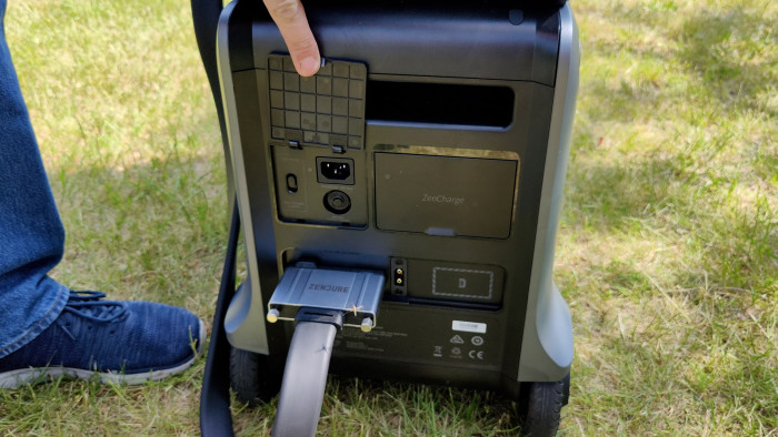 Sie befinden sich hinter Klappen. (Bild: Martin Wolf/Golem.de)