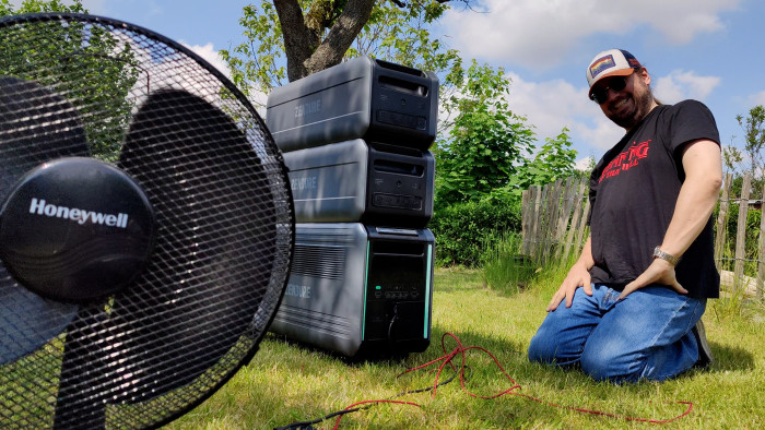 Der erste Test verläuft erfolgreich. (Bild: Martin Wolf/Golem.de)