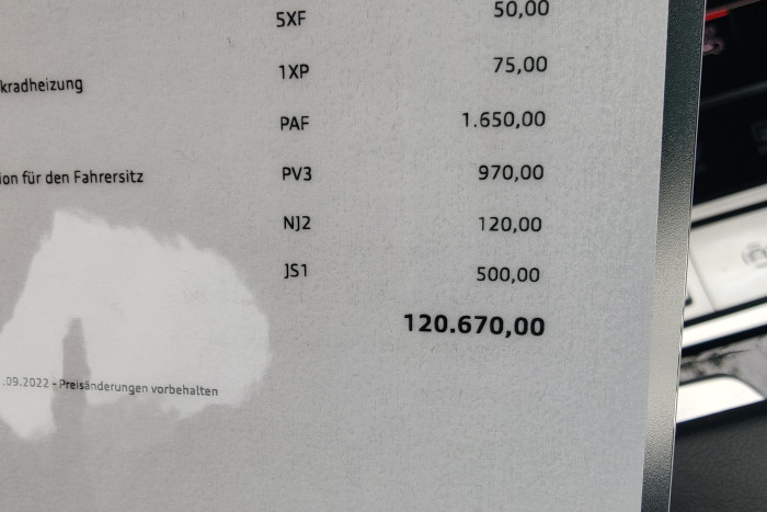 Der Preis des Testautos war mit 120.000 Euro recht happig. (Foto: Friedhelm Greis/Golem.de) 