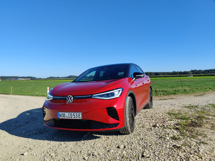 VW hat auf der IAA einen Prototyp des technisch verbesserten ID.5 GTX gezeigt. (Foto: Friedhelm Greis/Golem.de)