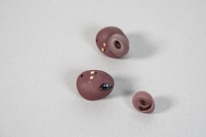 Die Aufsätze der Elite 10 haben einen speziellen Anschluss. (Bild: Martin Wolf/Golem.de)