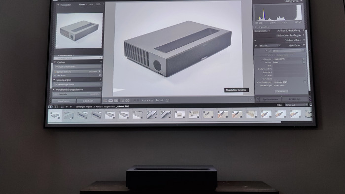 Das Bild ist kontrastreich und hell. (Bild: Martin Wolf/Golem.de)