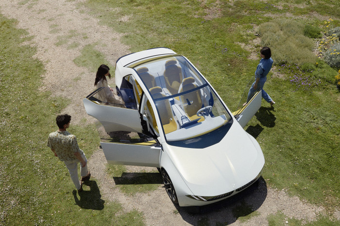 F&uuml;r die neuen Elektroautos wird in Ungarn bereits eine Fabrik aufgebaut. (Foto: BMW) 