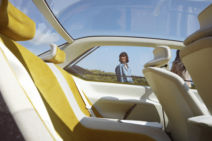 Zwar gilt die Studie als schon recht seriennah, doch bis zur Produktion kann sich noch einiges &auml;ndern. (Foto: BMW) 