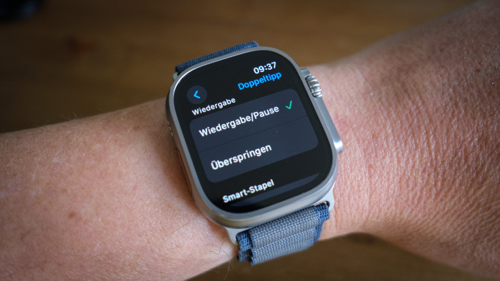 Im Menü können wir für Apple Musik zwischen zwei Funktionen wählen. (Bild: Steinlechner/Golem.de)