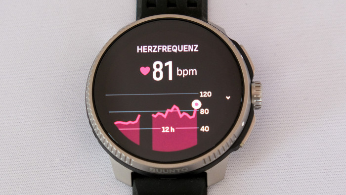 Die Herzfrequenzmessung funktioniert im Alltag und beim Laufen gut. (Bild: Steinlechner/Golem.de)