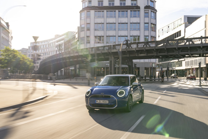 Mini Cooper SE (Bild: Mini)