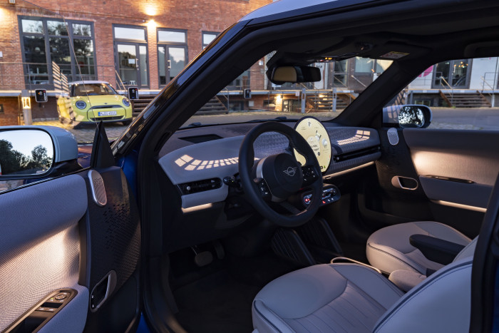 Mini Cooper SE (Bild: Mini)