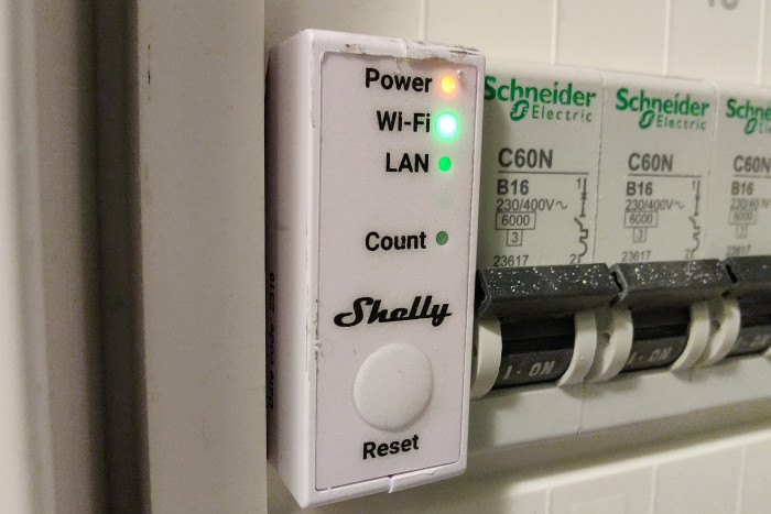 Nach erfolgter Installation lässt sich der Verbrauchsmesser mit dem heimischen WLAN verbinden. (Foto: Friedhelm Greis/Golem.de)