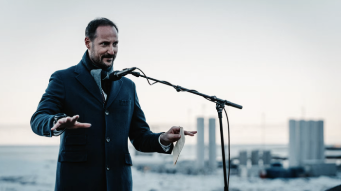 Der norwegische Kronprinz Haakon bei seiner Rede am Andoya Spaceport (credits: Andoya Spaceport & Isar Aerospace).