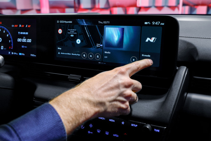 Mit dem N Mode lassen sich Fahrgefühl und die Fahrdynamik per Knopfdruck verändern. (Bild: Hyundai)