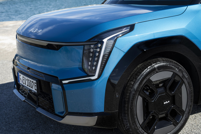 Der cw-Wert von 0,28 erscheint angesichts der bulligen Front fast schon niedrig. (Foto: Kia)