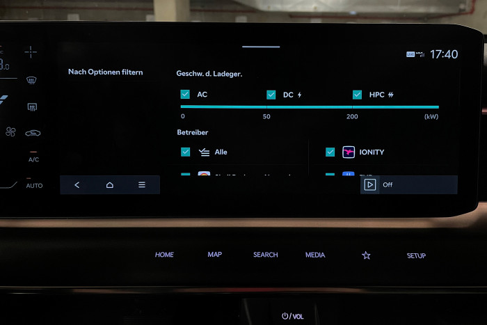 Die Ladestationen lassen sich ebenfalls nach Leistung auswählen. (Foto: Kia)