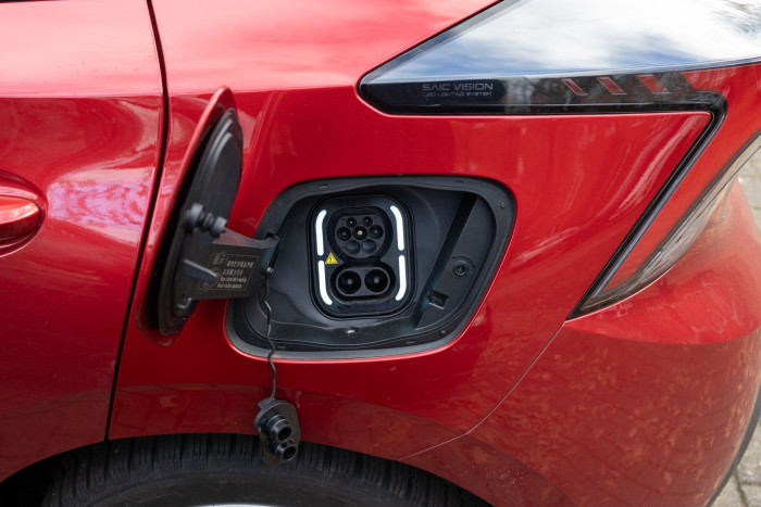 Geladen wird mit maximal 88 Kilowatt. (Bild: Werner Pluta/Golem.de)