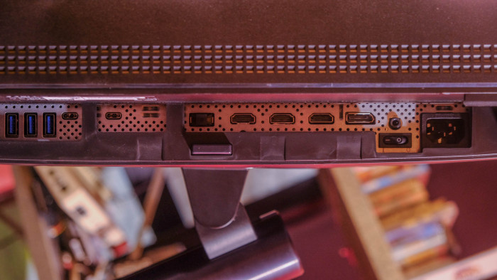 Asus Proart Proart PA32UCG (Bild: Oliver Nickel/Golem.de)