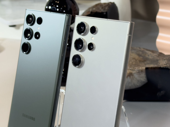 Das Galaxy S24 Ultra (Bild: Martin Wolf/Golem.de)