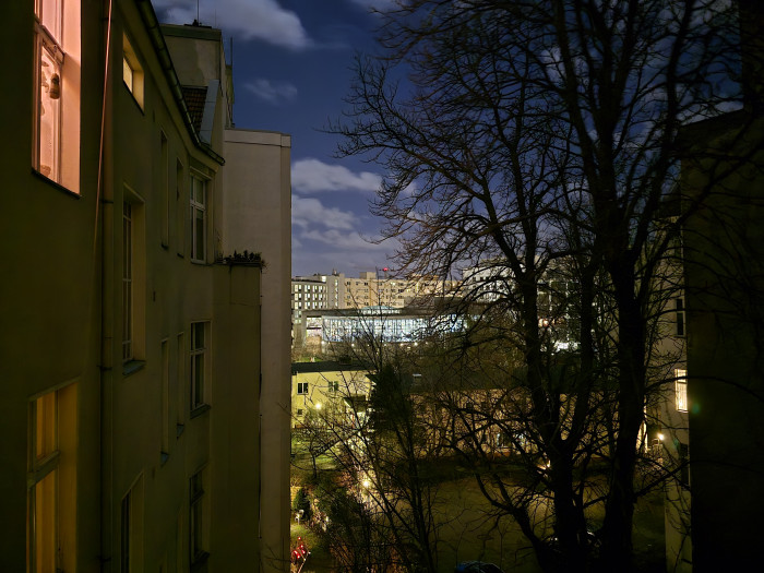 Eine bei starker Dunkelheit angefertigte Nachtaufnahme (Bild: Tobias K&ouml;ltzsch/Golem.de)