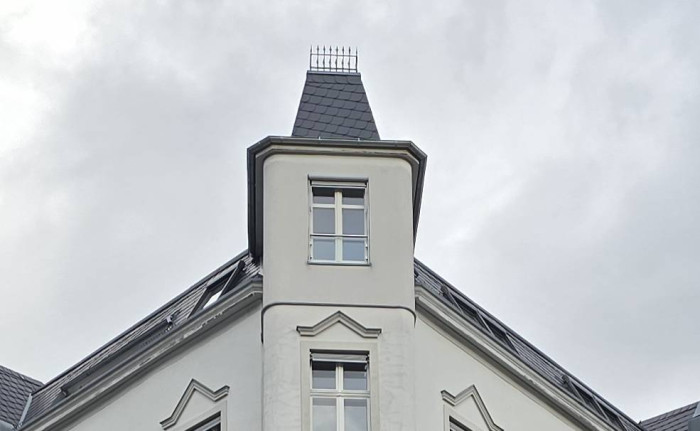 Die Bildqualit&auml;t der Hauptkamera bei 12 Megapixeln ist bereits sehr gut, wie diese Vergr&ouml;&szlig;erung zeigt. (Bild: Tobias K&ouml;ltzsch/Golem.de)