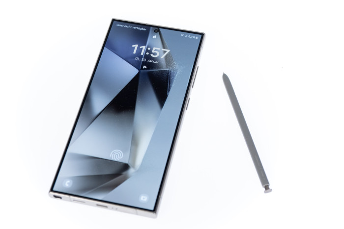 Der S Pen erm&ouml;glicht handschriftliche Eingaben. (Bild: Martin Wolf/Golem.de)