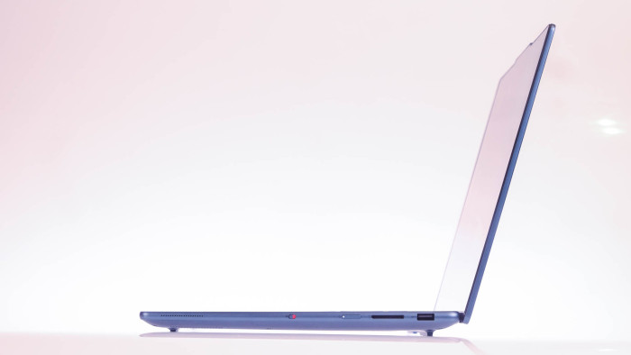 Lenovo Yoga Pro 9i 16 Inch (Bild: Oliver Nickel/Golem.de)