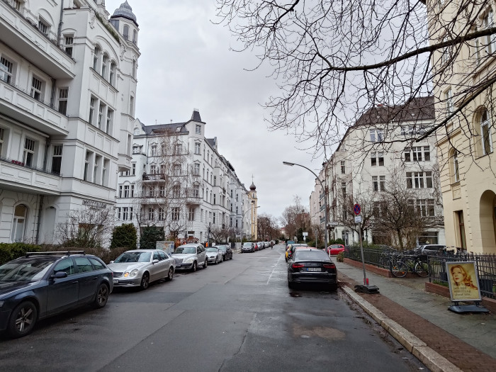 Das gleiche Motiv, aufgenommen mit der Hauptkamera des ROG Phone 8 Pro. Die Belichtung ist besser als bei der Superweitwinkelkamera. (Bild: Tobias Költzsch/Golem.de)