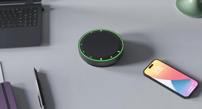 Das Jabra Speak2 75 wirkt aufgeräumt, reduziert und ist schön anzusehen. (Bild: Jabra)