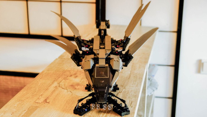 Lego Dune Atreides Royal Ornithopter 10327 (Bild: Oliver Nickel/Golem.de)