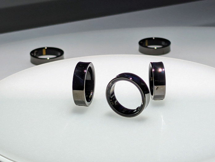 Der Galaxy Ring von Samsung (Bild: Tobias Költzsch/Golem.de)