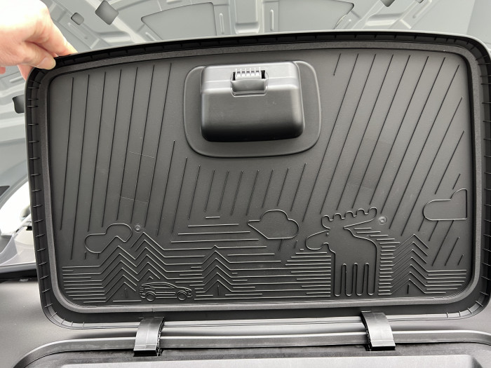 Der EX30 verbirgt seine skandinavischen Wurzeln nicht. (Foto: Dirk Kunde)