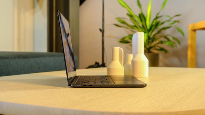 Macbook Air 13 M3 (Bild: Oliver Nickel/Golem.de)