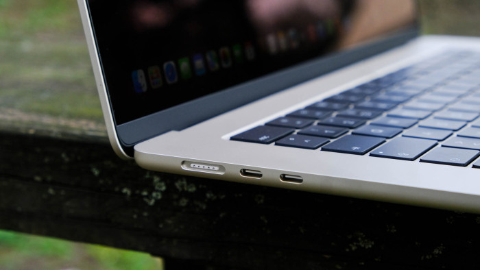 Macbook Air 15 M3 (Bild: Oliver Nickel/Golem.de)