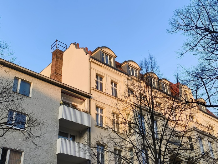 Die Hauptkamera macht Bilder mit durchschnittlicher Schärfe. (Bild: Tobias Költzsch/Golem.de)