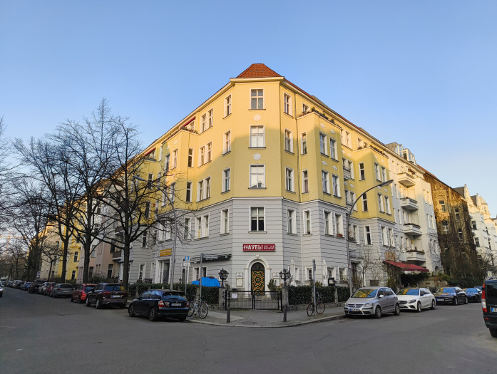 Ein mit der Hauptkamera gemachtes Foto. (Bild: Tobias Költzsch/Golem.de)