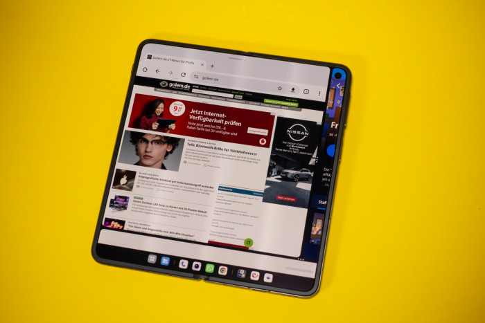 Die einzelnen Apps können innerhalb der Multitasking-Ansicht vergrößert werden. (Bild: Tobias Költzsch/Golem.de)