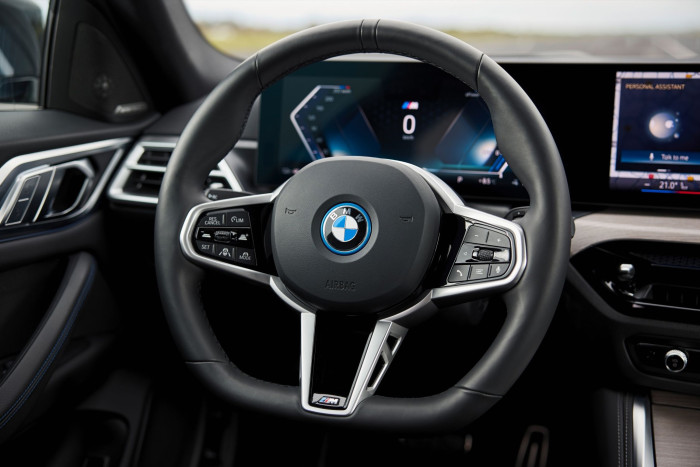 BMW i4 eDrive 40 (Bild BMW)