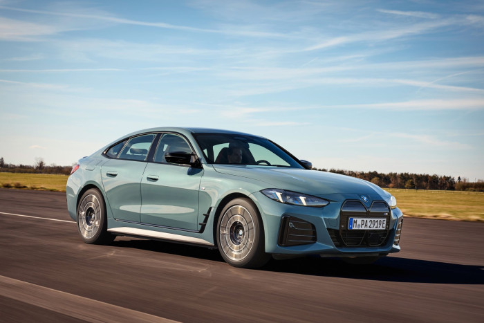 BMW i4 M50 xDrive (Bild: BMW)