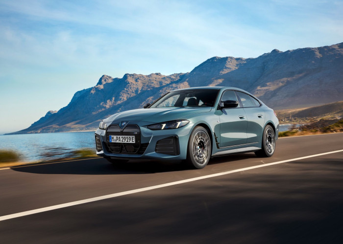 BMW i4 M50 xDrive (Bild: BMW)