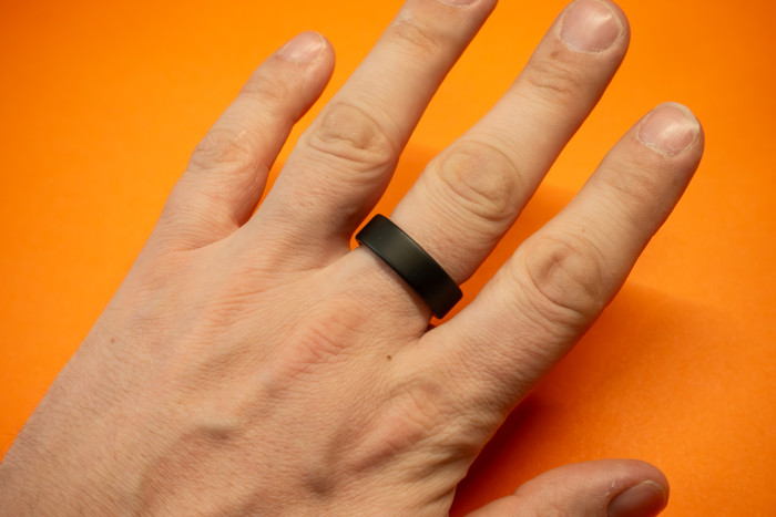 Der Blaupunkt Ring ist aus Titan. (Bild: Tobias Költzsch/Golem.de)