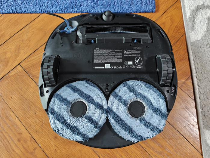 Die Moppaufsätze des X10 Pro Omni (Bild: Tobias Költzsch/Golem.de)