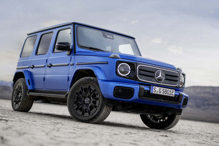 Die Aerodynamik ist etwas besser geworden, doch das kantige Äußere sorgt für einen hohen Luftwiderstand und Verbrauch. (Foto: Mercedes-Benz)