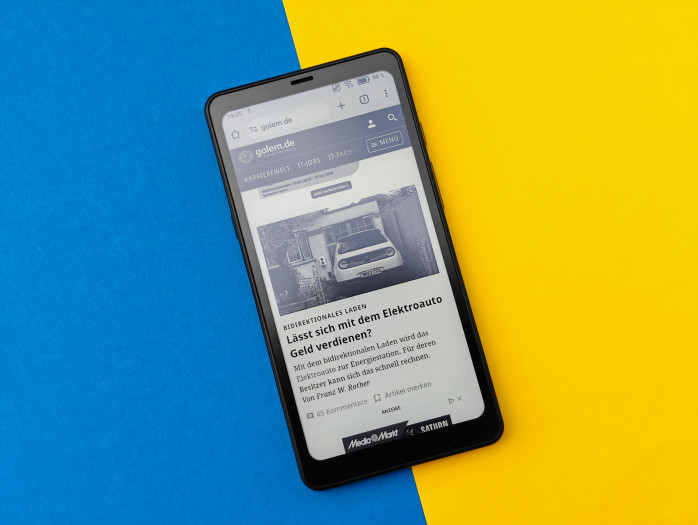 Mit einer schnellen Aktualisierung können wir auch problemlos browsen. (Bild: Tobias Költzsch/Golem.de)