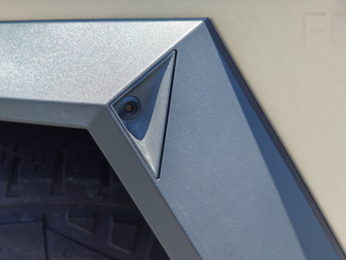 Auch an den Radkästen ...