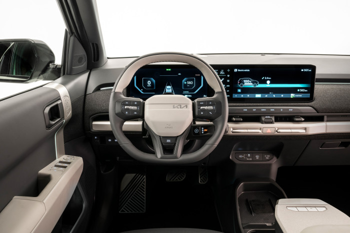 Kia setzt weiterhin auf viele haptische Tasten und Schalter. (Foto: Kia)