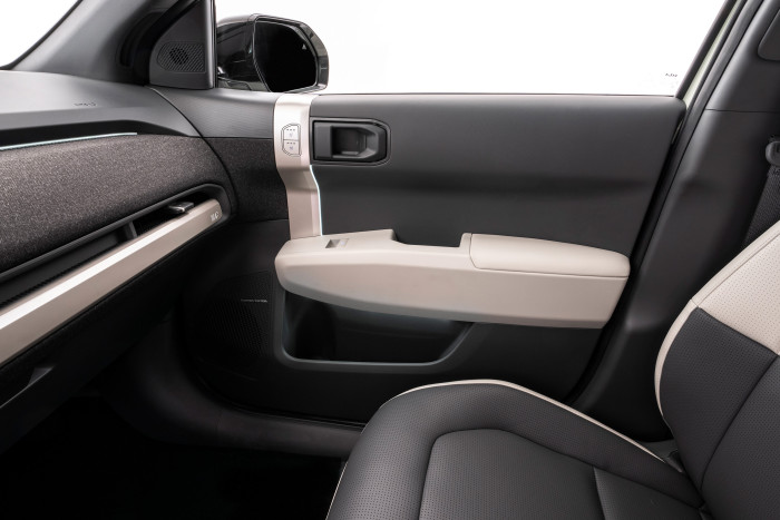 Im Innenraum werden auch recycelte Materialien eingesetzt. (Foto: Kia)